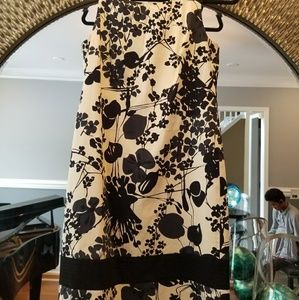 MAGGY LONDON fully lined sz 2